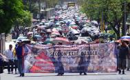 Para labores y marcha Secci&oacute;n 22 en Oaxaca para exigir mejoras laborales a AMLO