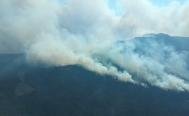 Arde Oaxaca: Piden declarar emergencia por incendio en Mitla; combatientes comunitarios luchan contra el fuego 