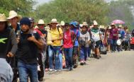 &ldquo;Inhumano e ilegal&rdquo; cierre de frontera de EU que ordena Biden; 6 caravanas migrantes han cruzado Oaxaca