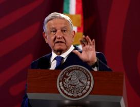 L&oacute;pez Obrador dijo que no excluye al senador por Zacatecas de participar en la sucesi&oacute;n presidencial. Foto: Carlos Mej&iacute;a