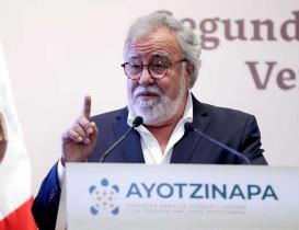 Alejandro Encinas renuncia como subsecretario de Gobernaci&oacute;n; F&eacute;lix Arturo Medina entra en su lugar
