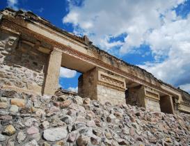 &iquest;Qu&eacute; significa Mitla y c&oacute;mo visitar la zona arqueol&oacute;gica, considerada la ciudad de los muertos de Oaxaca?