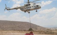 Combaten más de 200 elementos el incendio en Tepelmeme, Oaxaca 